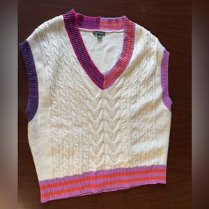 Wild Fable - Cream Knit V-Neck Sweater Vest with Pink & Orange Trim
Big Medium